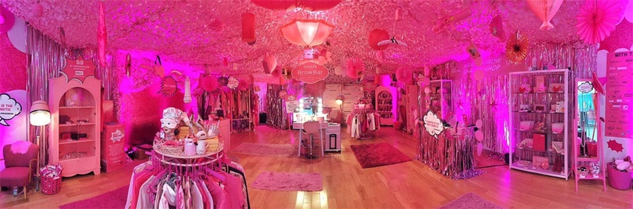 贝玲妃快闪式慈善派对活动策划竟是难以置信的粉色「阿拉丁洞穴」