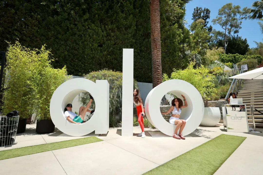 瑜伽服饰品牌办了一场健康主题活动策划，受邀嘉宾都是自带流量网红