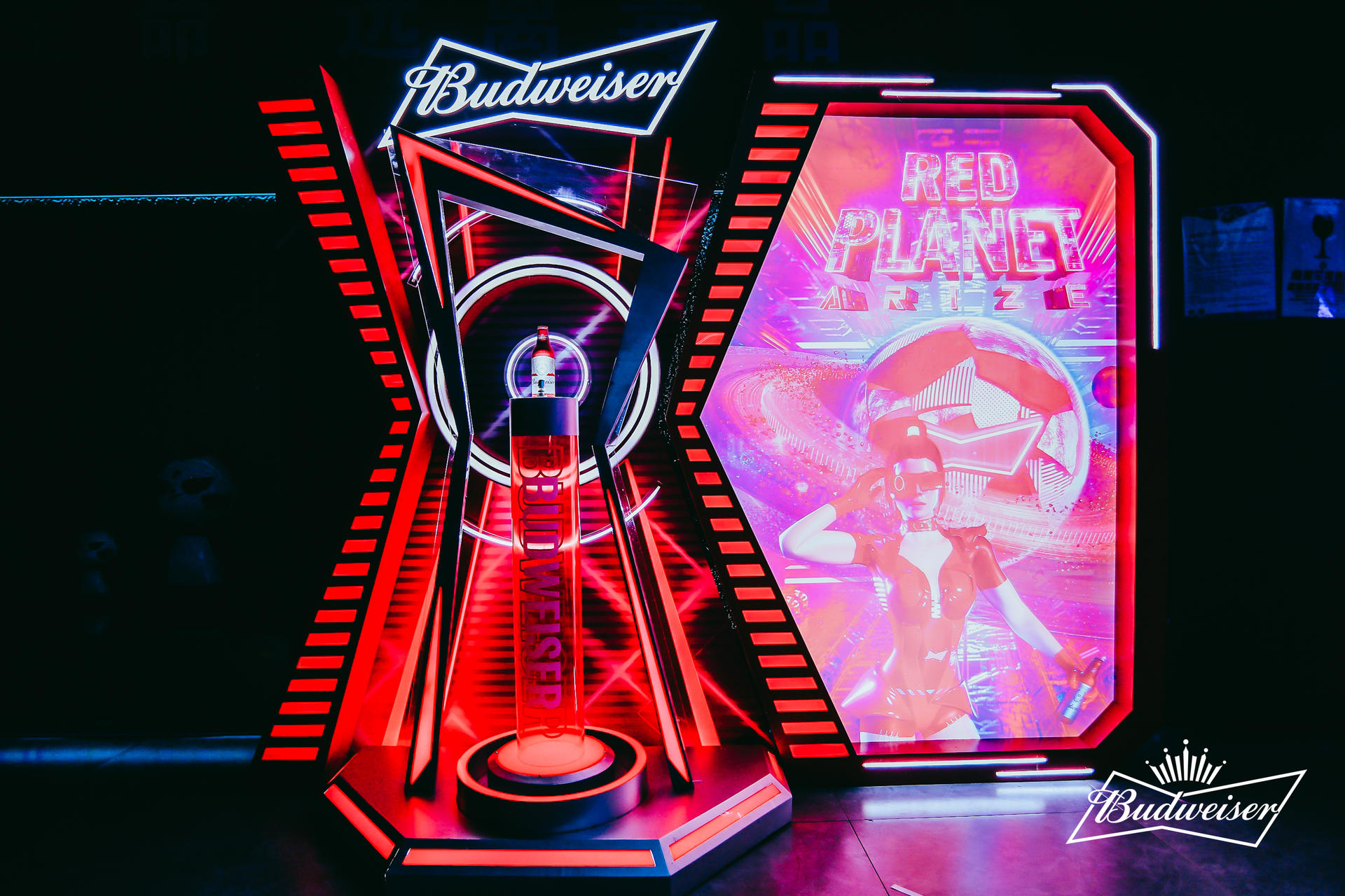 百威红色星球星球电音节活动策划满是赛博朋克元素