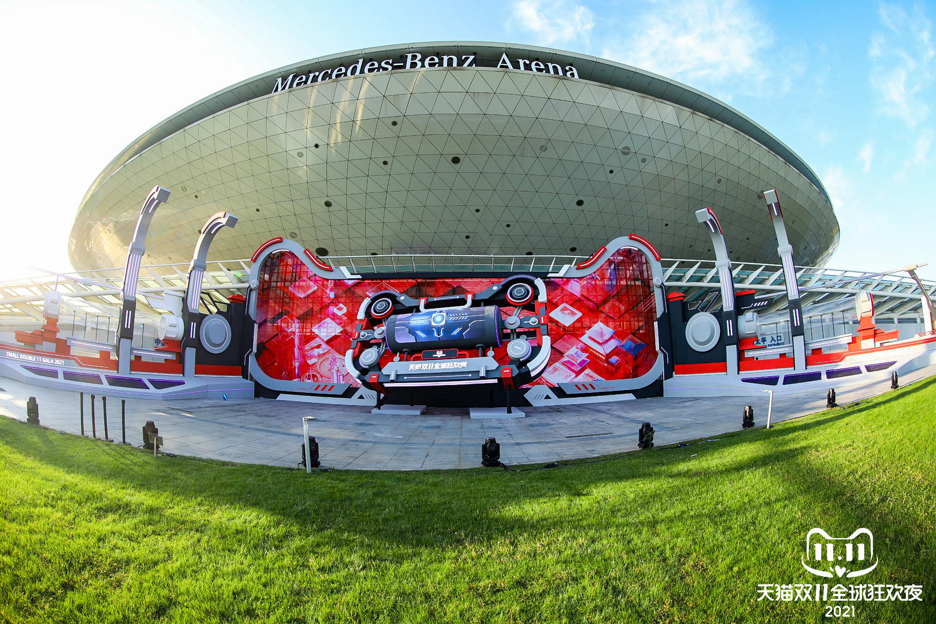 天猫双11狂欢夜活动策划展现了传统文化与现代流行的融会贯通