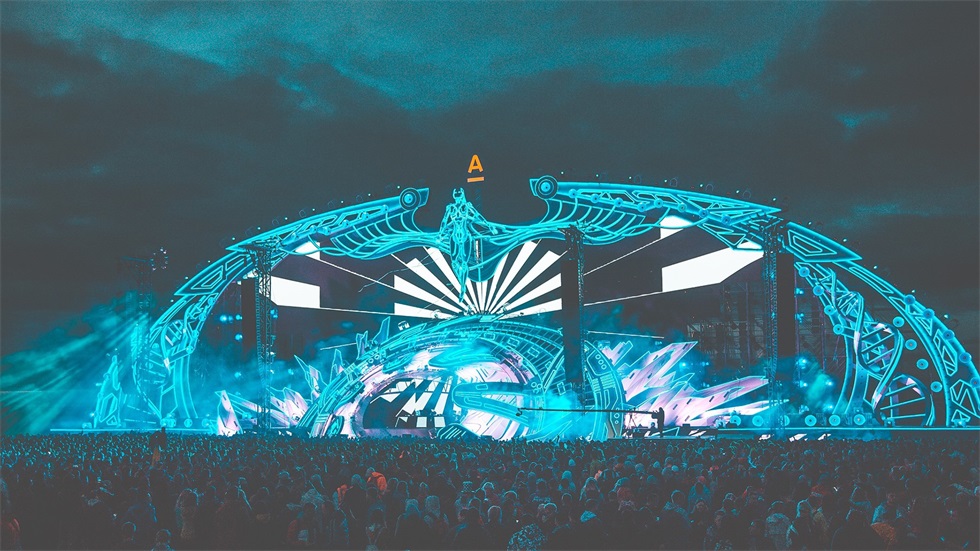 俄罗斯“阿尔法未来人”电音节活动策划的舞美设计堪称世界级