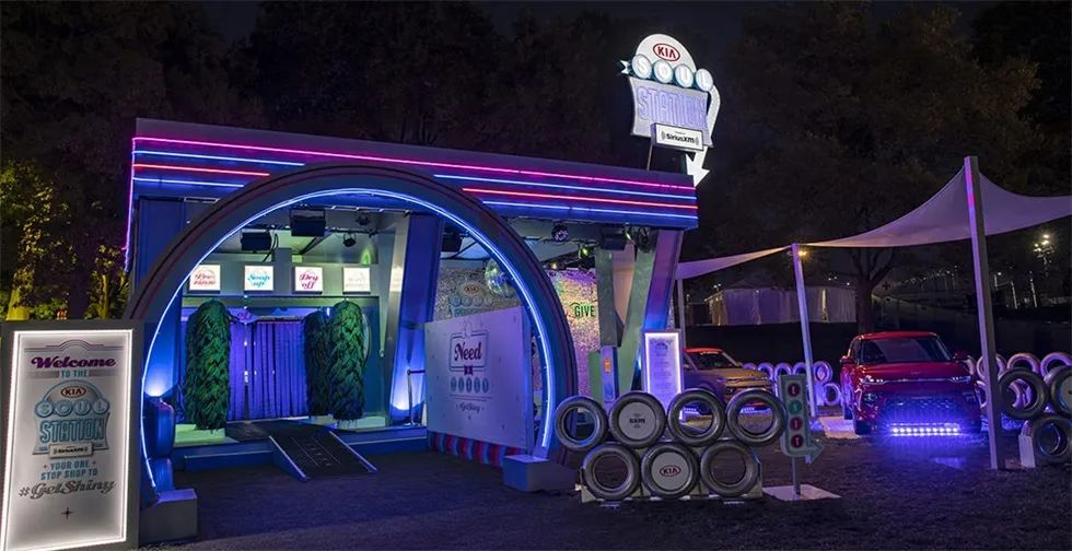 SiriusXM和起亚汽车的这场「洗人」的洗车场体验活动策划太让人难忘了