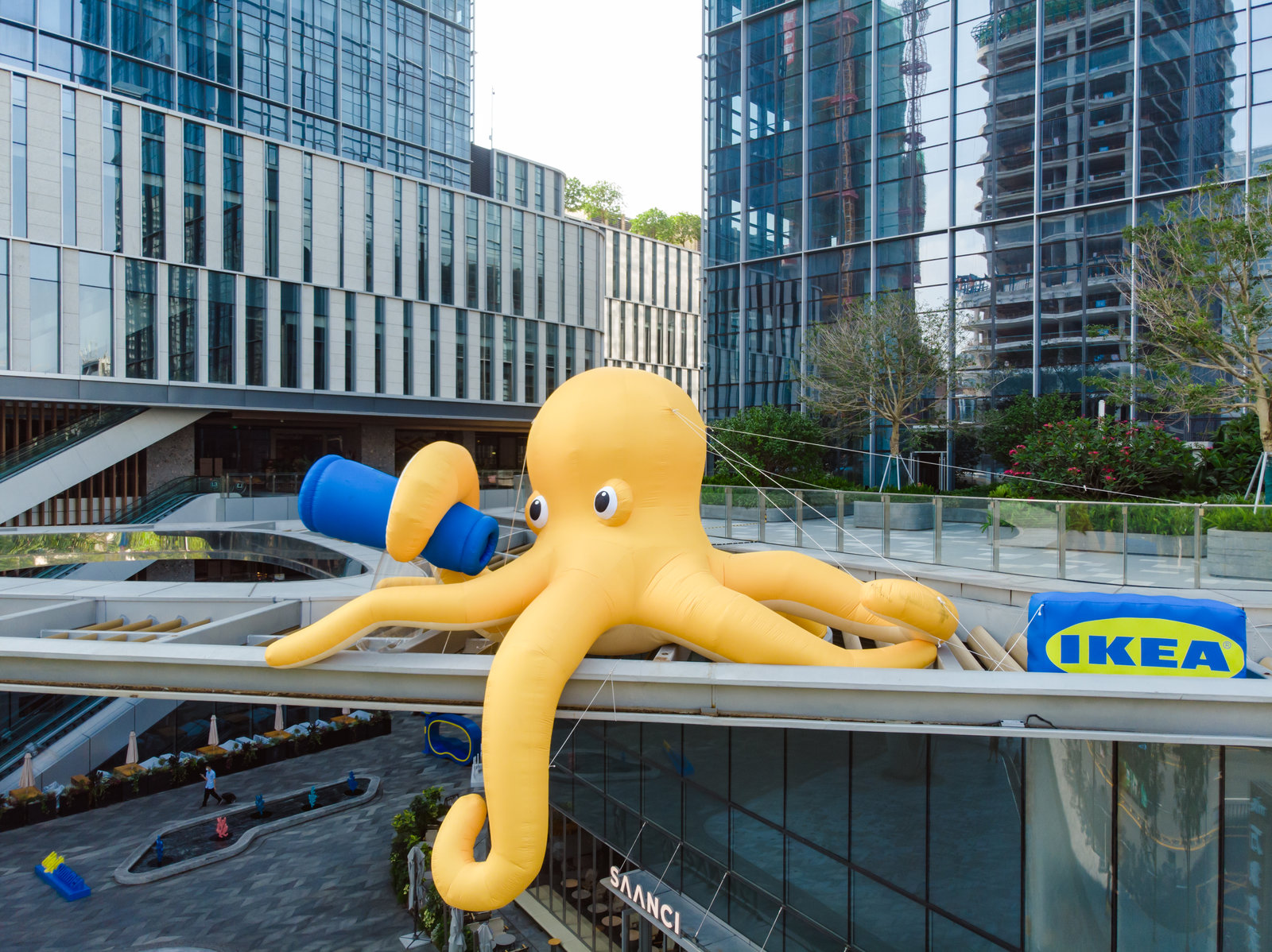 跟鲨鲨一起潜入LOOK Ah! | 夏日街区派对活动策划吧