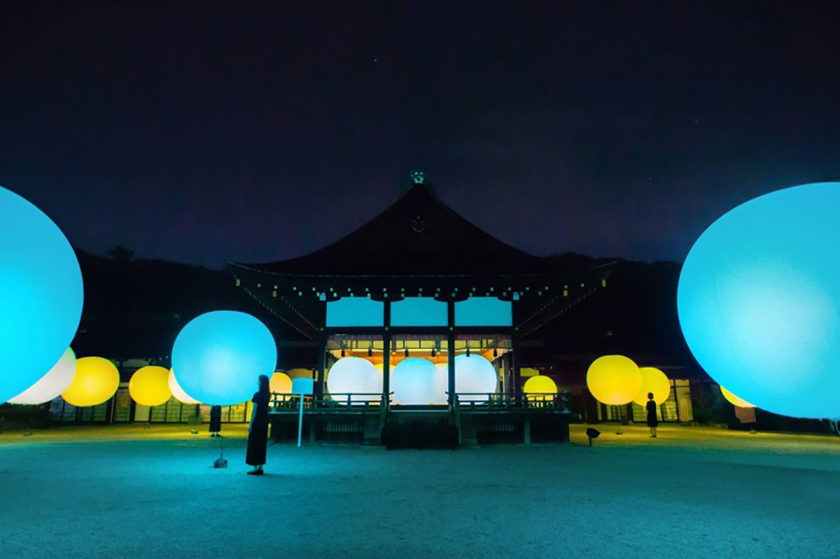 小伙伴们快看过来,TeamLab又带新作品来世界遗产京都“下鸭神社”了