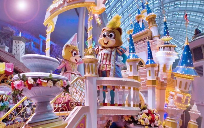 首尔的这波圣诞美陈灯光节馋得妹纸们冒着寒冷也要出门拍照打卡