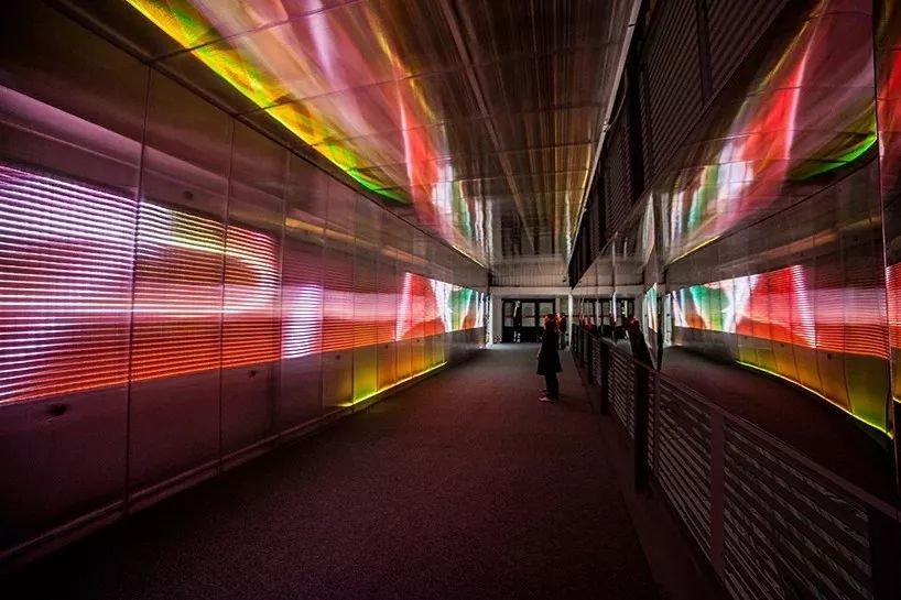 来场灯光秀会展活动，穿越2012去欣赏一件感官艺术作品