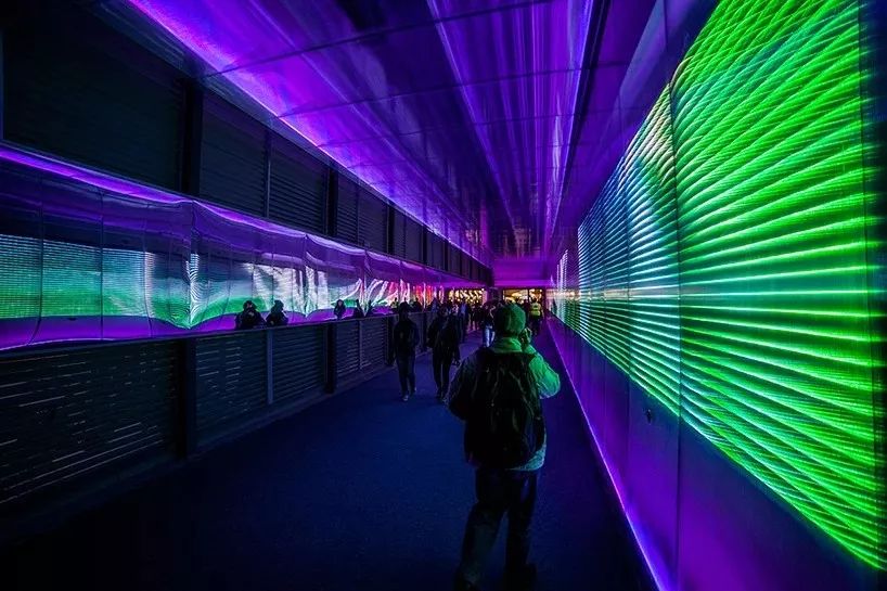 来场灯光秀会展活动,穿越2012去欣赏一件感官艺术作品