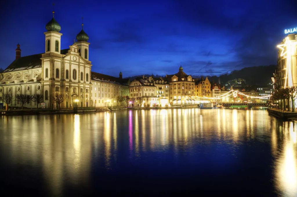 Lilu灯光节艺术展览活动再次回归,19座灯光装置领略瑞士光影之城