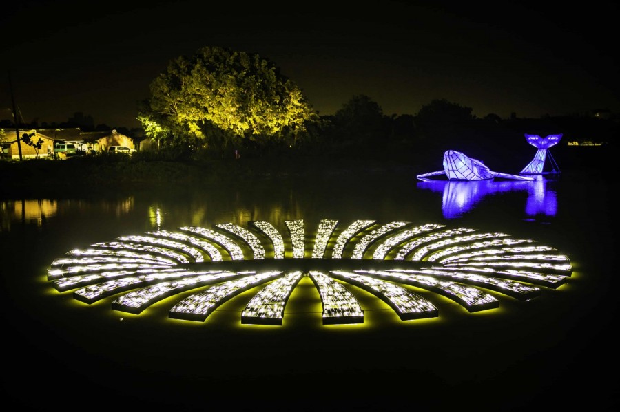 月津港灯光展览活动增加了多媒体互动体验,打造一场看得见的奇景
