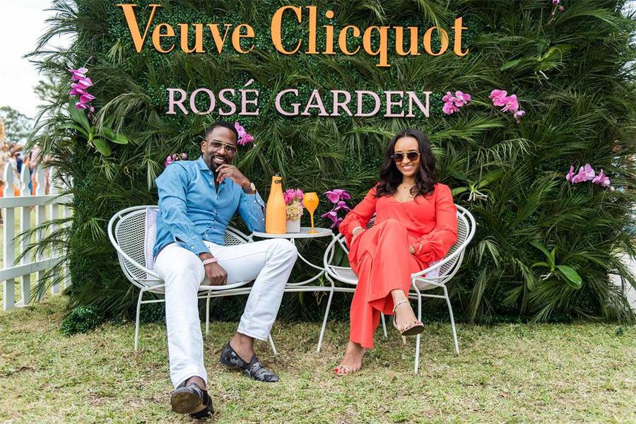 这家酒品牌的嘉年华活动现场创造了一个社交媒体化的机会