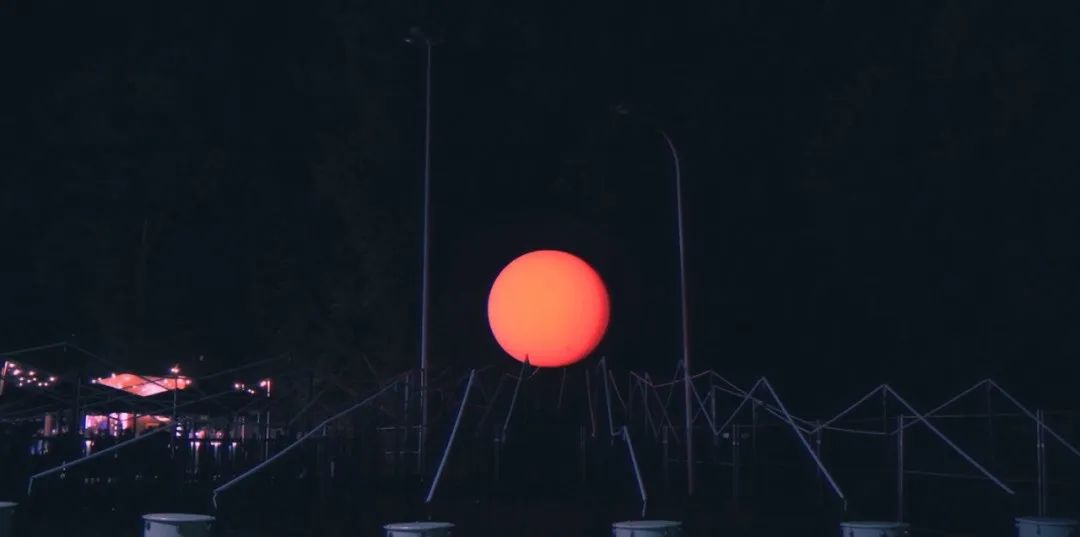 灯光艺术展览互动活动的LED互动装置带动了全新的群体性解压方式