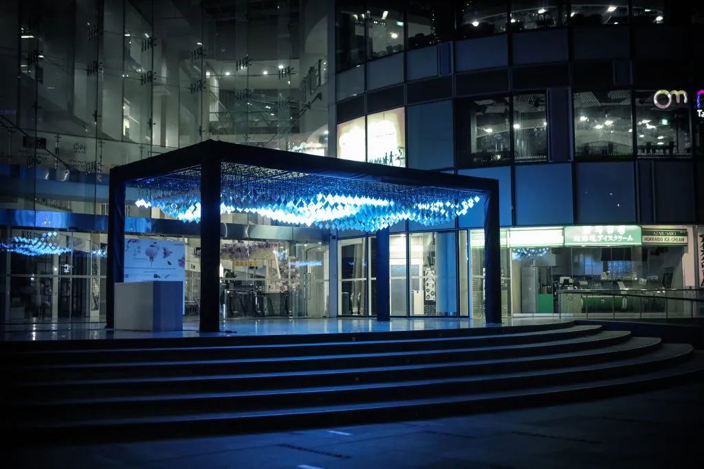 艺术展览活动上的这些艺术互动装置太有视觉冲击力了