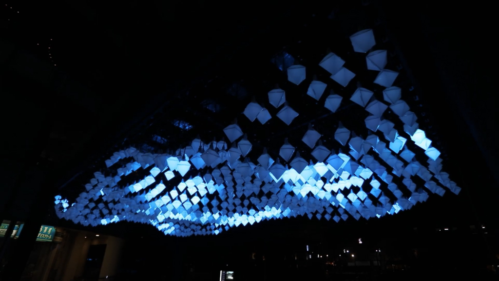 艺术展览活动上的这些艺术互动装置太有视觉冲击力了