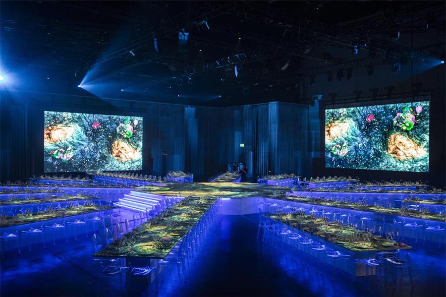 视频映射技术在这次的经销商大会活动策划上大展身手光芒万丈