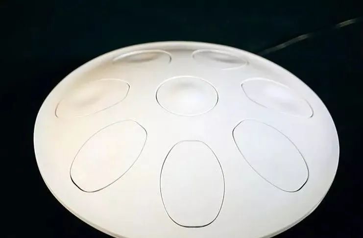 会展活动策划又一全新舞美亮点：神一样存在的全息碟神