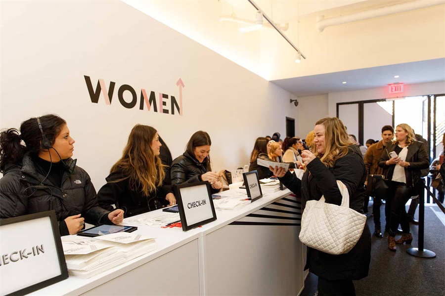 当峰会活动与颁奖典礼活动结合后，媒体流量蹭蹭蹭上涨了