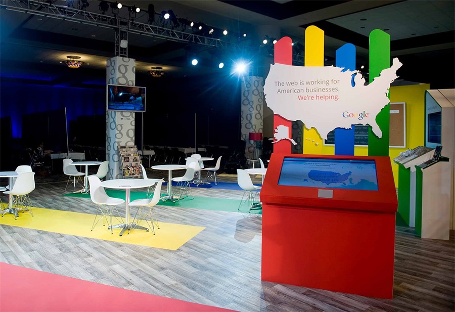 谷歌这种七彩的活动策划现场太能缓解参会者的疲劳了