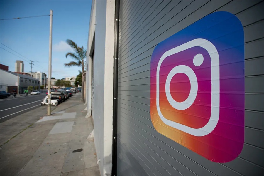 女神节的推广活动策划现场辨识度超高，DIY水果沙拉课程更是亮点