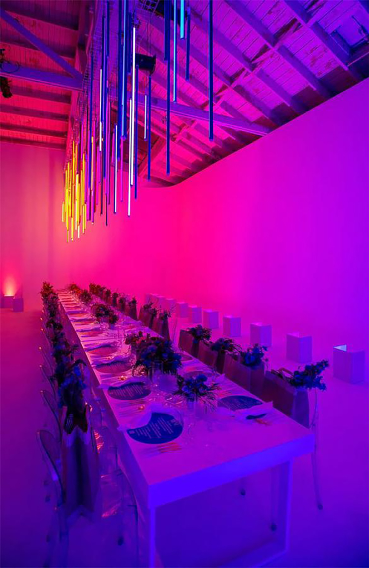 女神节的推广活动策划现场辨识度超高，DIY水果沙拉课程更是亮点