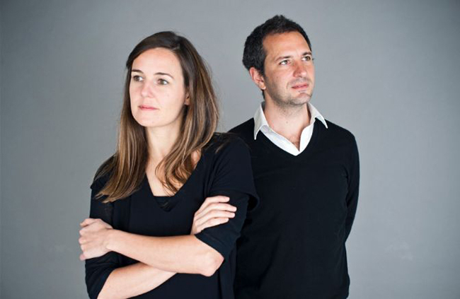 将现实与虚拟联系在一起的表演和展览策划令人眼花缭乱