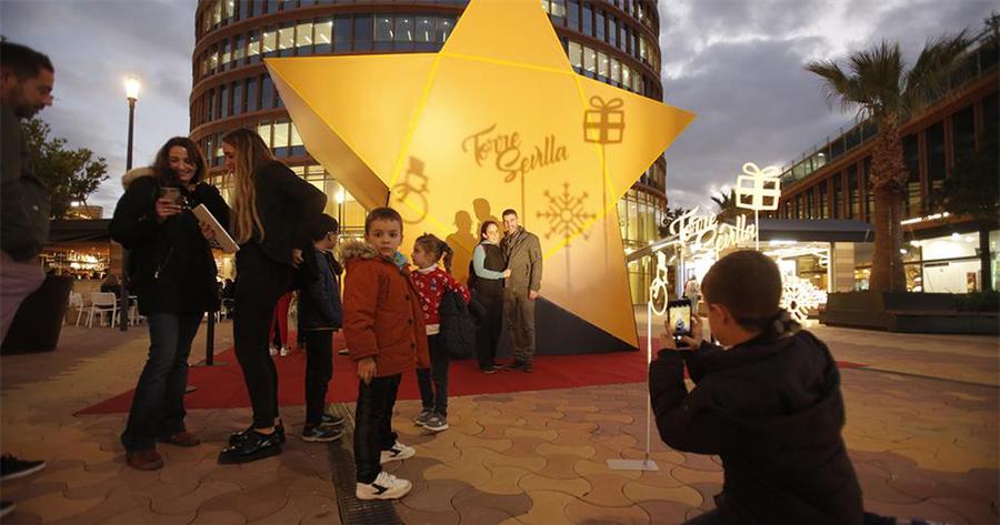 开业庆典活动上用这颗许愿星就刷新了第一季度的客流量