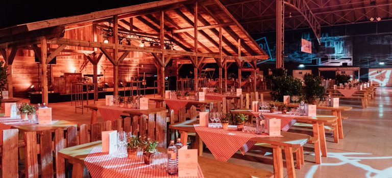 200周年的庆典活动策划了一种全新层面的沉浸感,还赢得了活动金奖