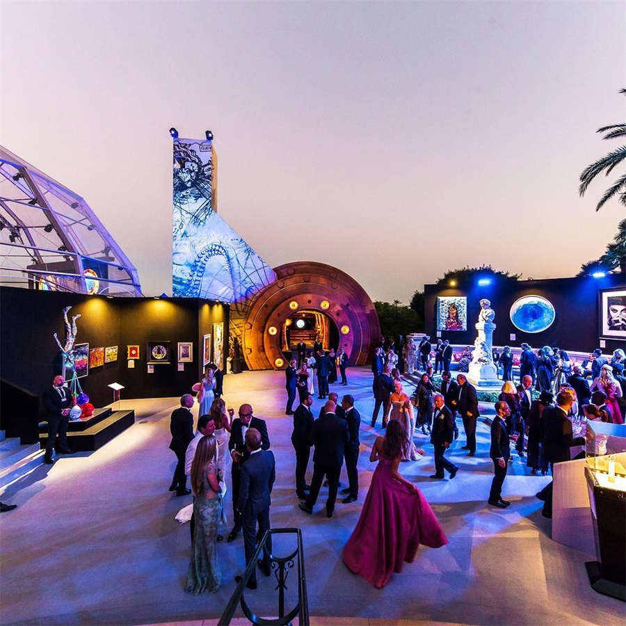 这场海底风格的慈善晚宴活动策划的老式船舱通道太有意思了