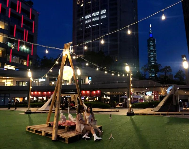 台北嘉年华活动策划的帐篷露营，不外出就能享受的欧美风格