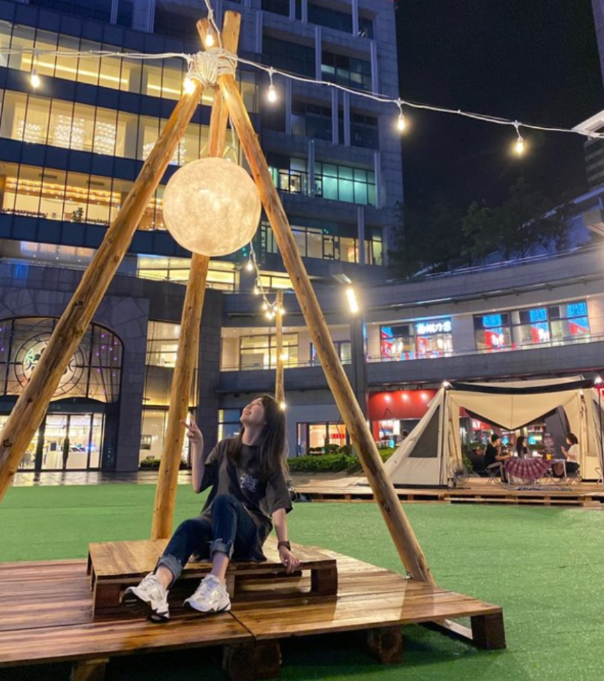 台北嘉年华活动策划的帐篷露营，不外出就能享受的欧美风格