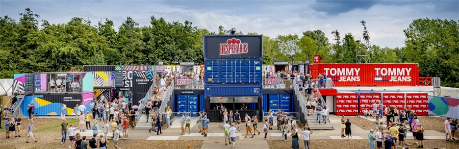 低地音乐节活动策划的集装箱品牌体验中心才是音乐节的灵魂