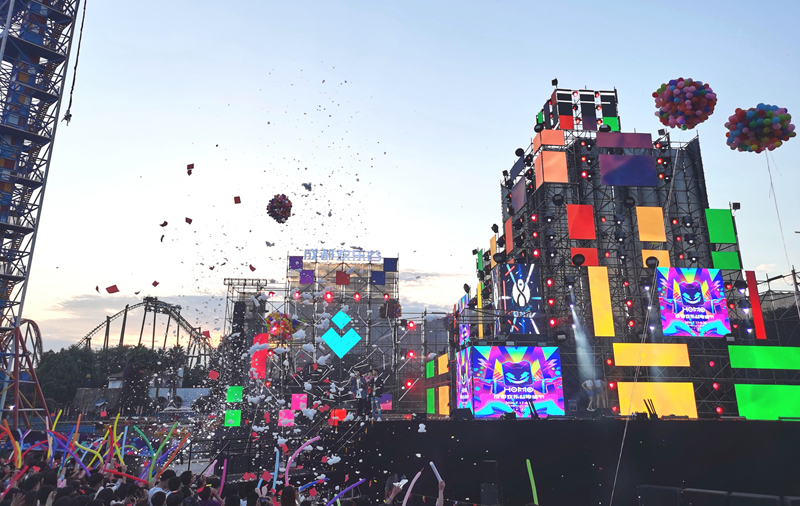 成都欢乐谷HOMO电音节活动策划的蒸汽朋克风格主题派对太燥了