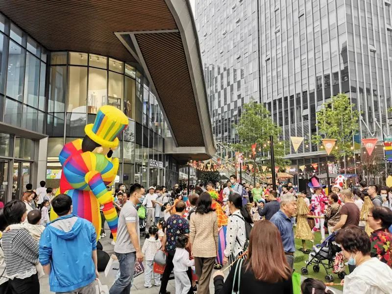 LCM商场周年庆典活动策划的秋天装饰元素市集嗨翻金秋九月