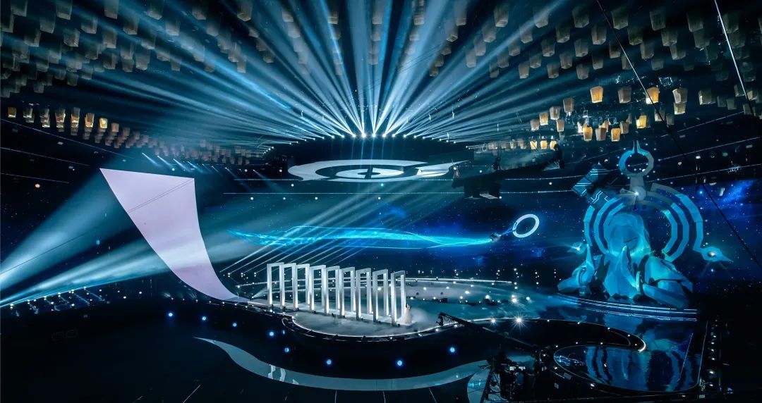 王者荣耀五周年盛典活动策划营造出了大气磅礴的即视感