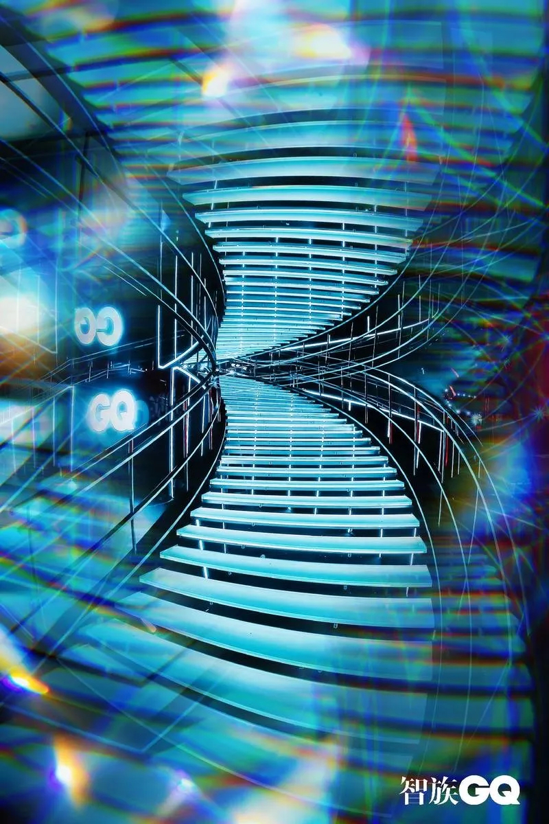 GQ年度人物盛典活动策划把楼梯打造成国内首个红毯LIVE SHOW