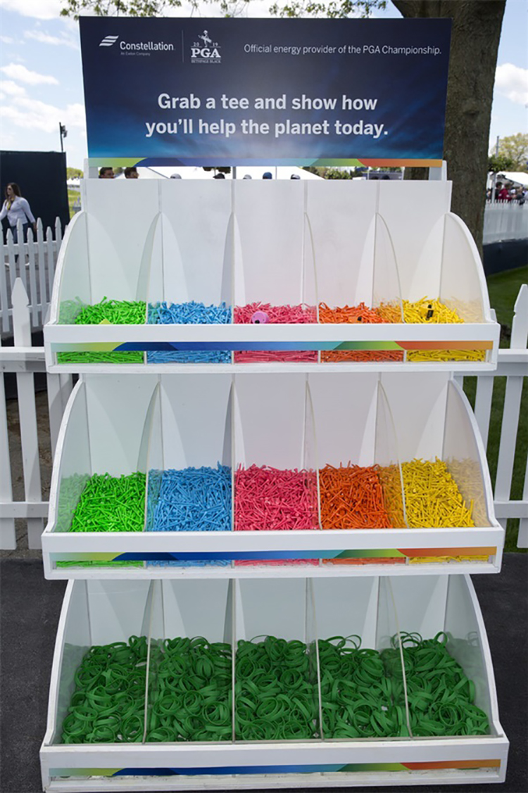 环保激活活动策划制作了5万个彩色高尔夫球座,帮助地球的形式很新颖