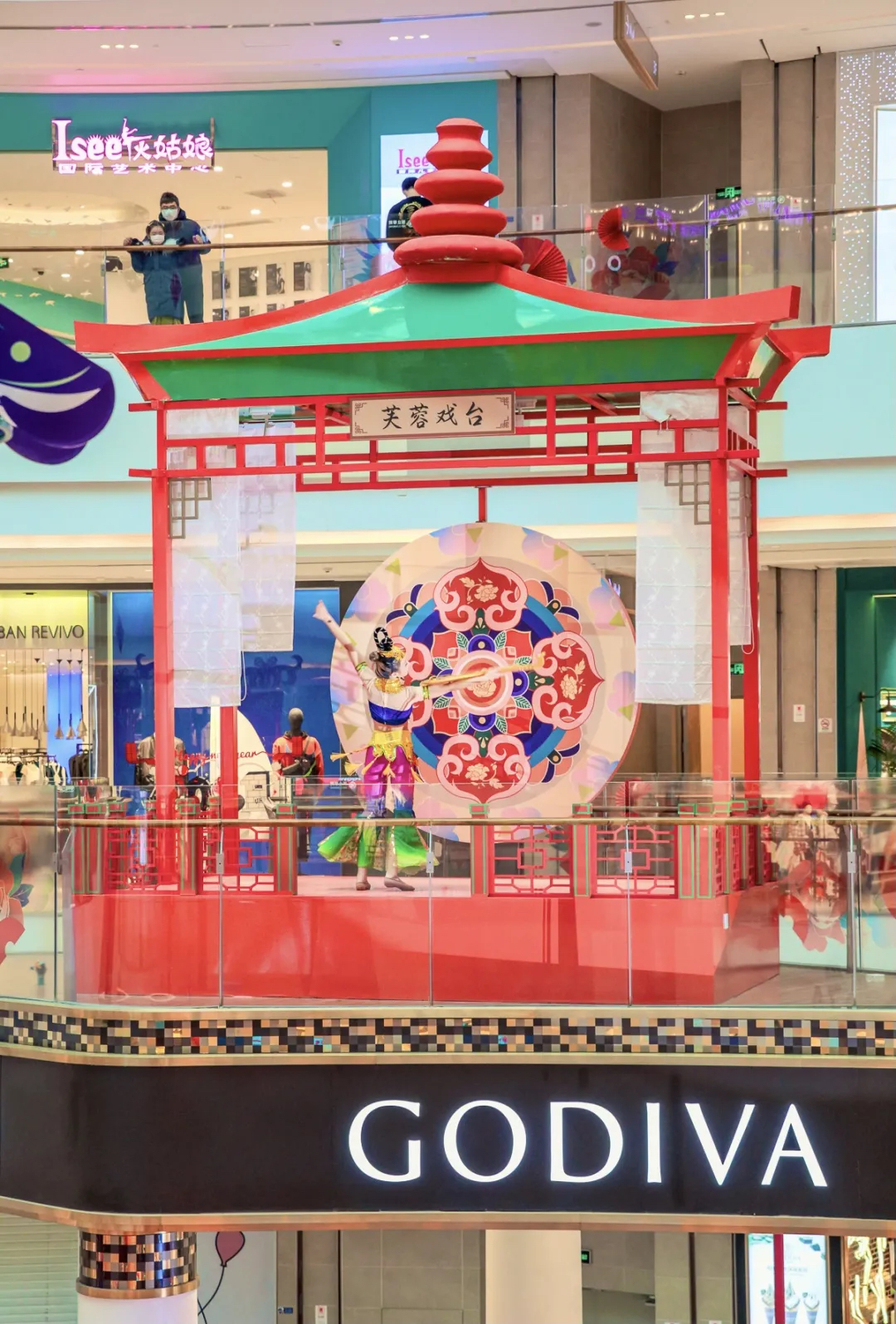 国风年宵创意市集活动策划活脱脱的一场大型春节园游会，热闹繁华