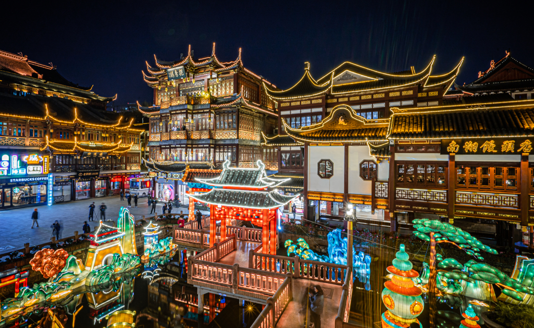 豫园新春游园活动策划张灯又结彩，见证时代变迁和岁月流转