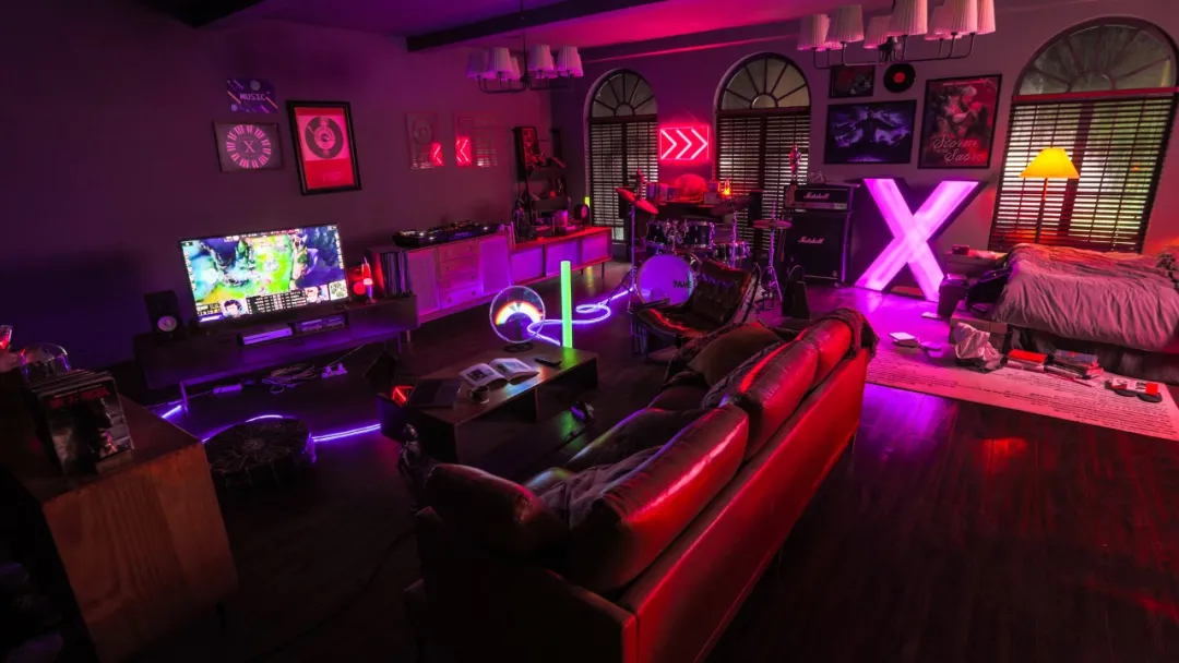 英雄联盟音乐盛典活动策划打造了一场虚拟与现实共存的音乐电影