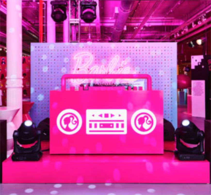 芭比娃娃60周年庆典活动策划以快闪式体验活动串联了整个庆典