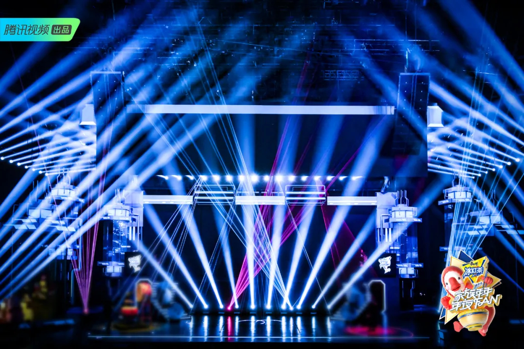 鹅厂这场IP家族小年夜晚会活动策划满满的都是科幻风