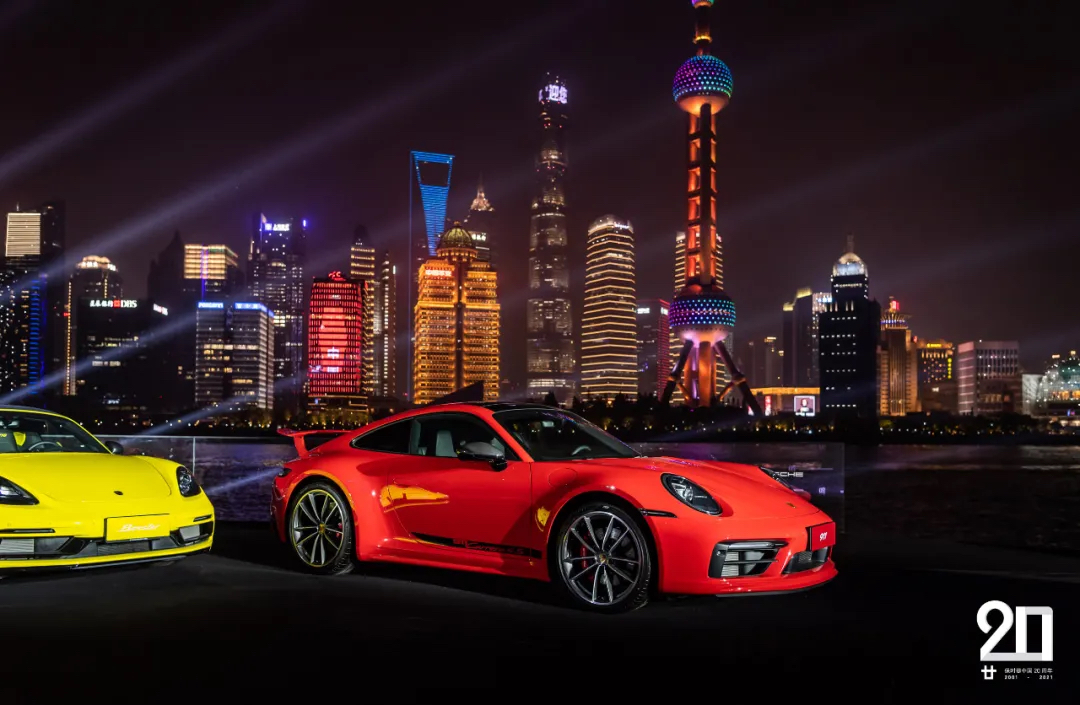 保时捷在中国大陆的20周年庆典活动策划又刷一波黄浦江新时尚