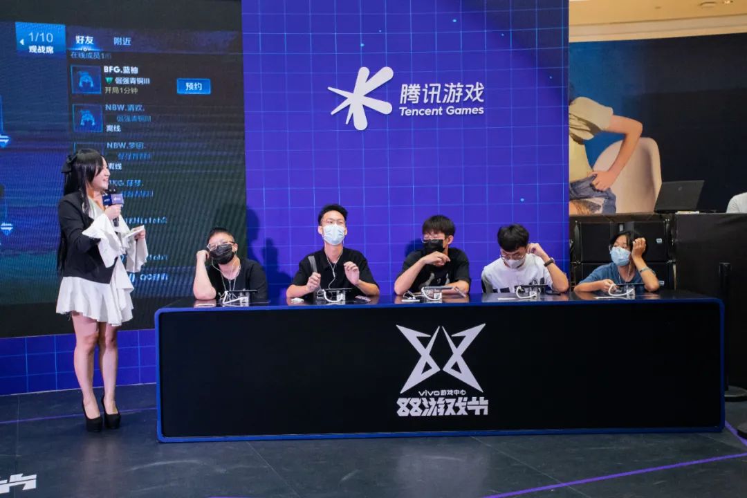 vivo游戏中心·88游戏节活动策划疯狂开启,330m²的V星球尽是battle