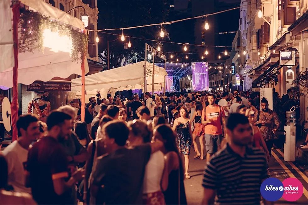 空腹熊猫吃货节活动策划堪称一场大型的街头美食派对