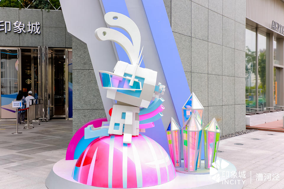 “IN象太空，潮TO来袭”INTO x tokidoki周年太空潮流展览活动策划超酷